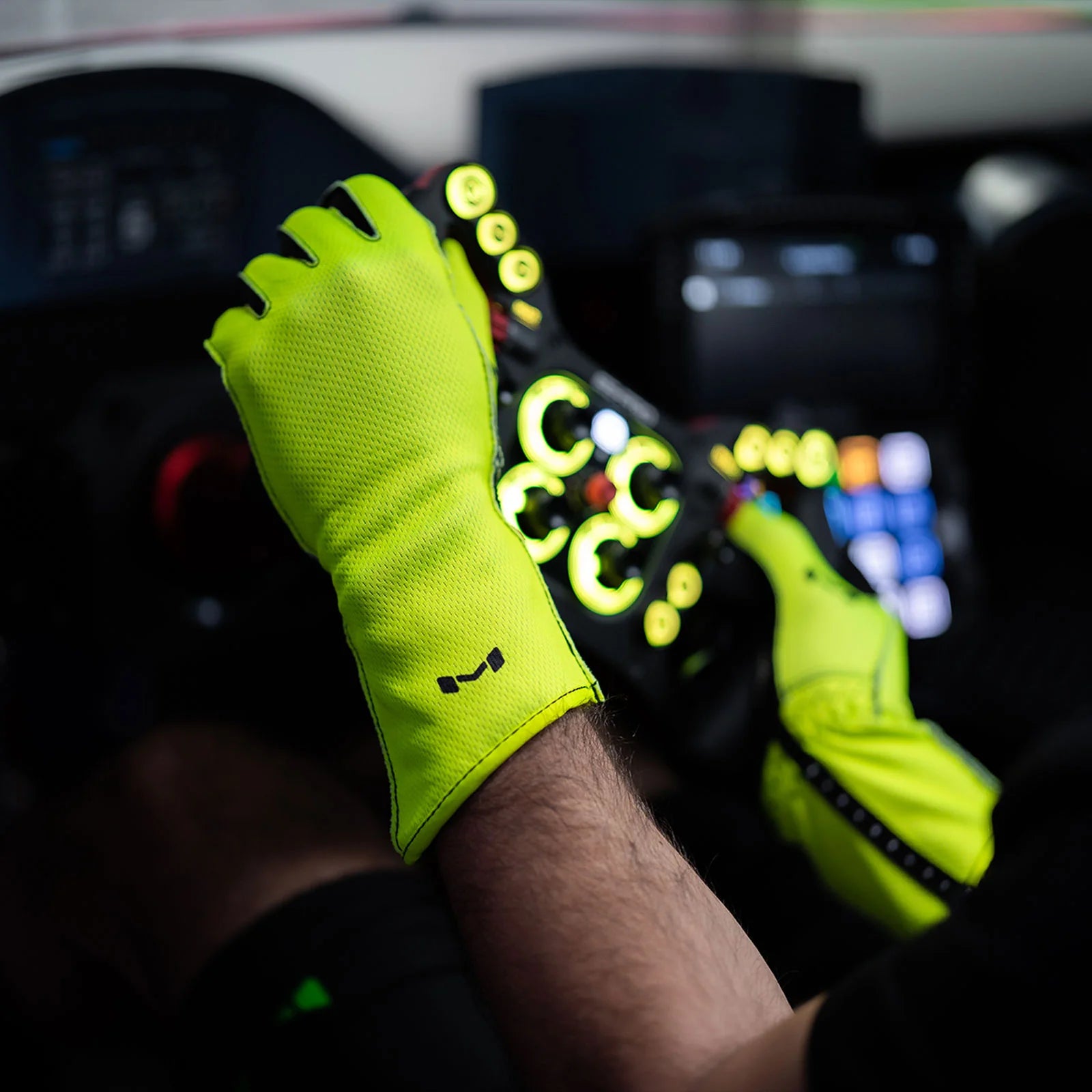 Moradnesss Aura Pro Volt Gloves