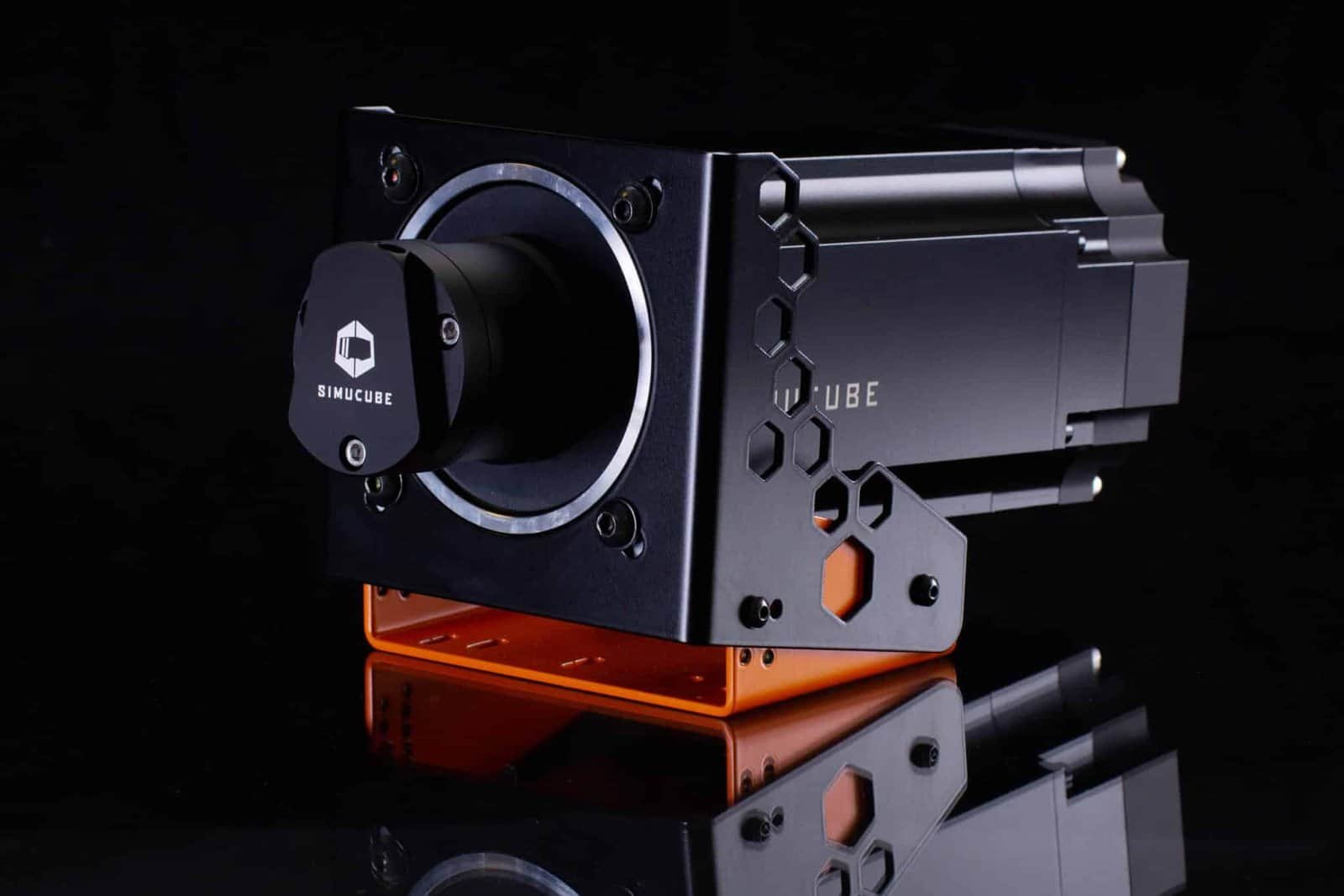 Simucube'i teljevahe kinnitus