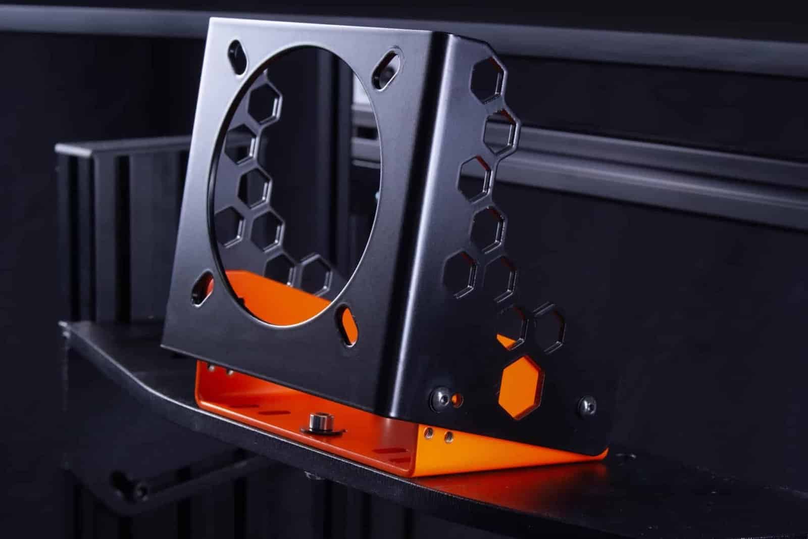 Simucube'i teljevahe kinnitus